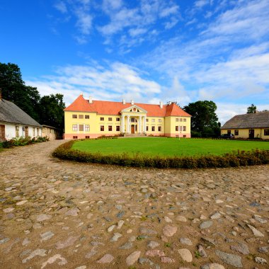 eski konak eski Rusya İmparatorluğu. durbes Kalesi, Letonya