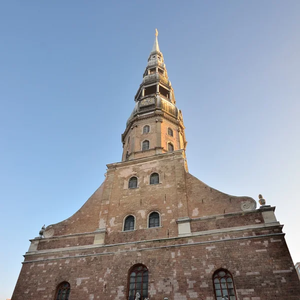 Церковь Святого Петра в Риге, Латвия — стоковое фото