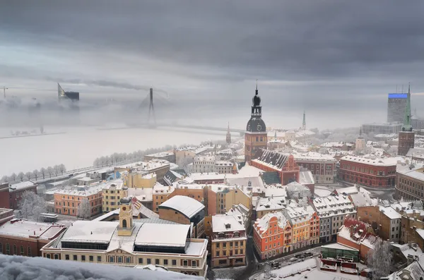 地域观雾，拉脱维亚里加 — 图库照片