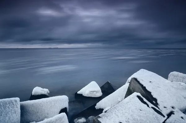 Baltic sea in winter in dramatic mood — Stock Photo, Image