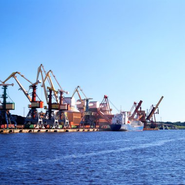 Kargo terminali Ventspils, larvia. geniş görüş