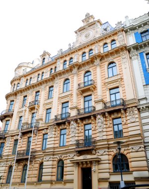 jugendstyle (art nouveau bir binada)