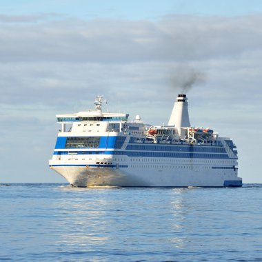 Feribot gemi cruise