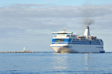 Feribot gemi cruise
