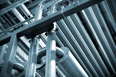 Endüstriyel boru hatları ve diğer ekipmanların fabrika