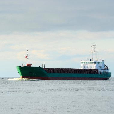 Kargo gemisi yelkenli