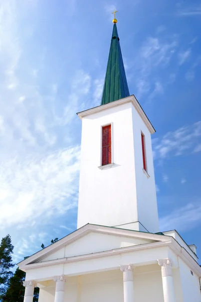 Gamla lutherska kyrkan i Ikshkile, Lettland — Stockfoto