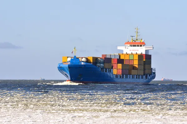 Nave container cargo a vela — Foto Stock