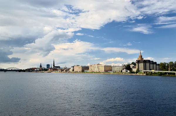 Панорамный вид на город Рига, Латвия — стоковое фото