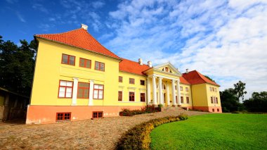 eski konak eski Rusya İmparatorluğu. durbes Kalesi, Letonya