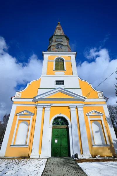 Kraju stronie Kościół luterański w zimie — Zdjęcie stockowe