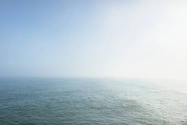 Mer Baltique Dans Brouillard Matinal Lever Soleil Lumière Douce Soleil — Photo
