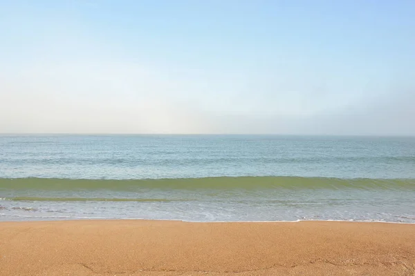 Vista Panorámica Orilla Del Mar Báltico Una Niebla Amanecer Playa —  Fotos de Stock