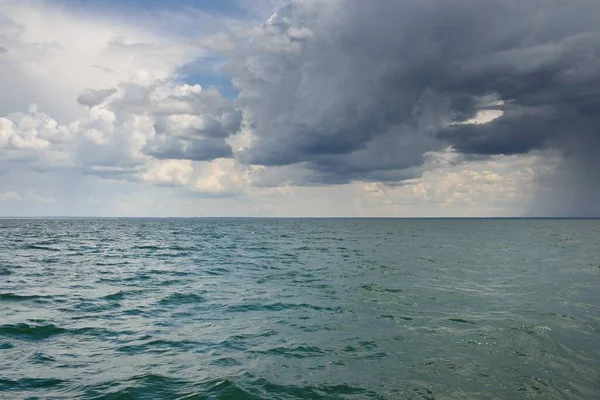 Mar Baltico Sotto Nuvole Drammatiche Tempesta Cielo Blu Vista Aerea — Foto Stock