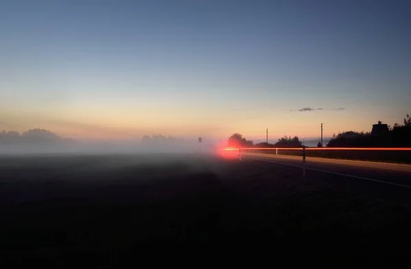 Country Highway Asphalt Road Fog Sunset Moonrise Midnight Sun Twilight — Stock Photo, Image