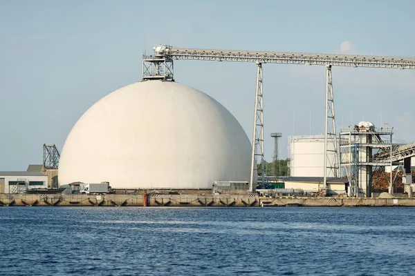 Nieuwe Opslag Voor Chemische Meststoffen Goederenterminal Oostzee Letland Goederenvervoer Logistiek — Stockfoto