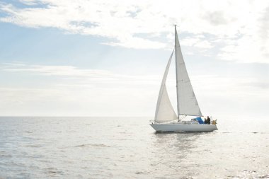 ulaşım, fotokopi alanı, panoramik, deniz kenarı, liman, marina, yat, turizm, sakin, klasik, romantik, hobi, yarış, Almanya, İskandinavya, Norveç, İsveç, deniz manzarası, Avrupa, yat, kovalamaca, yelkencilik, hız, ekip, yarış, takım çalışması, denizcilik,