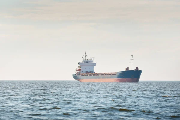 Nave Carico Generale Metri Lunghezza Che Naviga Nel Mar Baltico — Foto Stock