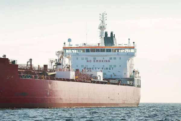 Großes Rotes Frachtschiff Chemikalien Tanker 184 Meter Lang Der Ostsee — Stockfoto