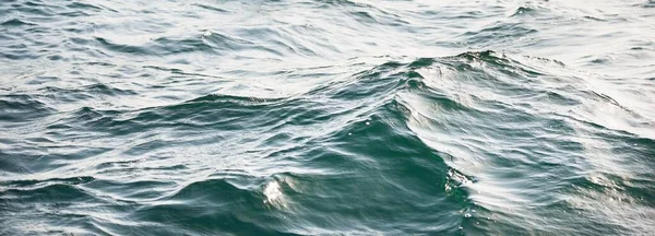 Blick Aus Der Vogelperspektive Auf Das Mittelmeer Wellen Spritzer Wasseroberflächenstruktur — Stockfoto