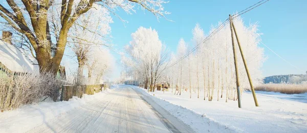 Met Sneeuw Bedekte Landweg Door Het Dorp Van Houten Traditionele — Stockfoto