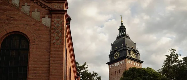 Een Lege Straat Naar Kathedraal Traditionele Zweedse Architectuur — Stockfoto