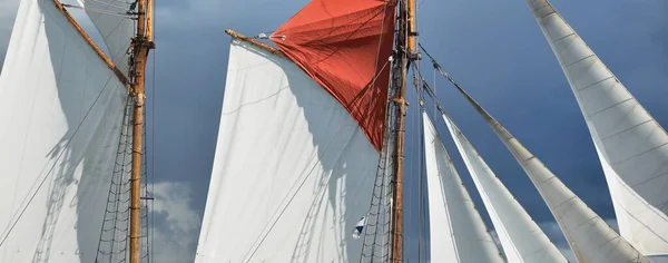 Elegant Two Masted Gaff Schooner Training Tall Ship Travel History — Stock Photo, Image