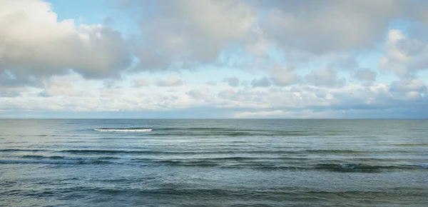 Vista Panorámica Del Mar Báltico Invierno Cielo Azul Claro Con —  Fotos de Stock