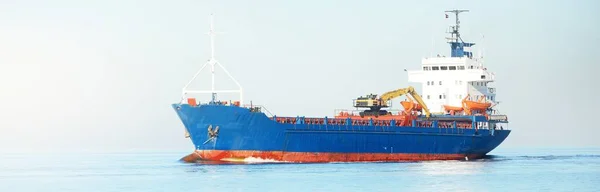 Large Blue Bulk Carrier Ship Sailing Baltic Sea Riga Port — Stock Photo, Image