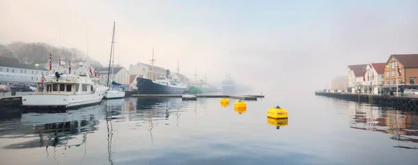 Stary Statek Pasażerski Jachty Zacumowane Molo Centrum Miasta Wał Stavangera — Zdjęcie stockowe