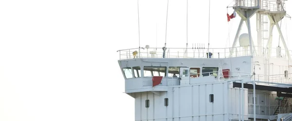 大型貨物船のクローズアップ リガコンテナターミナル ラトビア バルト海 グローバル通信の概念 — ストック写真