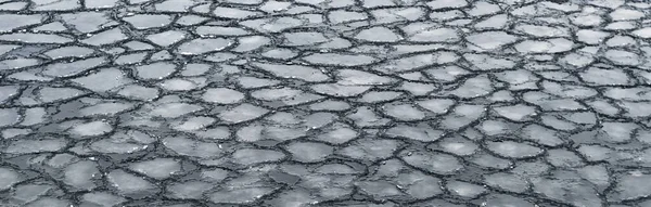 Fragmentos Gelo Derretidos Água Mar Escuro Textura Superfície Água Padrão — Fotografia de Stock