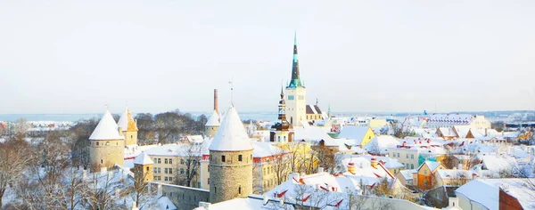 Vista Aérea Del Casco Antiguo Tallin Después Una Ventisca Paisaje —  Fotos de Stock