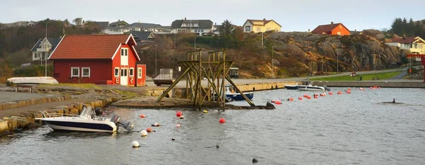 Bateaux Moteur Voiliers Bateaux Pêche Amarrés Une Jetée Dans Petit — Photo