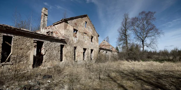 Antiga Casa Pedra Tradicional Abandonada Mansão Sem Telhado Close Kurzeme — Fotografia de Stock