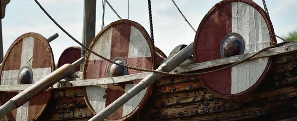 Old Wooden Viking Snekkja Longship Type Close Nautical Vessel Tall — Stock Photo, Image