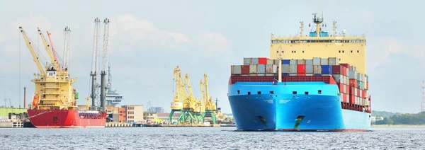 Large Cargo Ship Loading Port Terminal Panoramic View Freight Transportation — Photo