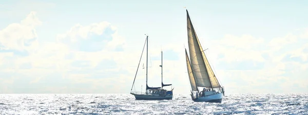 Velho Veleiro Dois Mastros Vintage Caro Yawl Close Navegando Mar — Fotografia de Stock