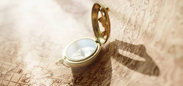 Retro Styled Golden Antique Compass Sundial Old White Nautical Chart — Stock Photo, Image