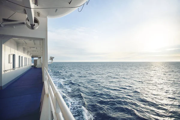 Capa Marinha Mar Báltico Partir Convés Ferry Navio Passageiros Pôr — Fotografia de Stock