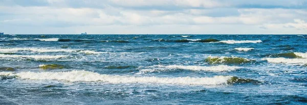 Панорамний Вид Балтійського Моря Піщаного Берега Піщані Дюни Драматичне Небо — стокове фото