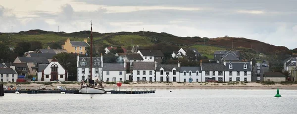 Egy Kisváros Port Ellen Sziklás Partja Islay Sziget Belső Hebridák — Stock Fotó