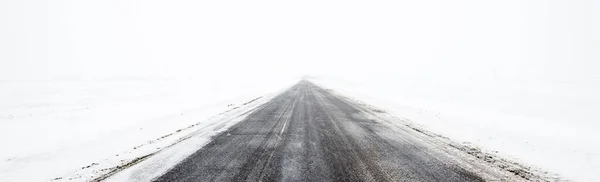 Country Road Snow Covered Field Blizzard Thick White Fog Lonely — Stock Photo, Image