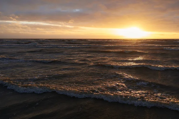 Baltic Sea Storm Sunset Dramatic Sky Glowing Clouds Dofty Golden — стоковое фото