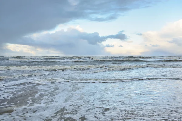 Baltic Sea Storm Dramatic Sky Glowing Clouds Soft Sunlight Waves — 스톡 사진