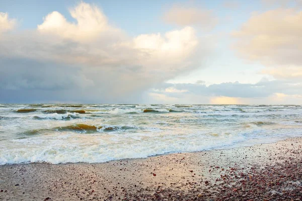 Baltic Sea Storm Dramatic Sky Glowing Clouds Soft Sunlight Waves — стоковое фото