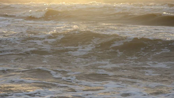 Ostseeküste Nach Dem Sturm Sonnenuntergang Sanftes Sonnenlicht Oberflächenstruktur Des Wassers — Stockfoto