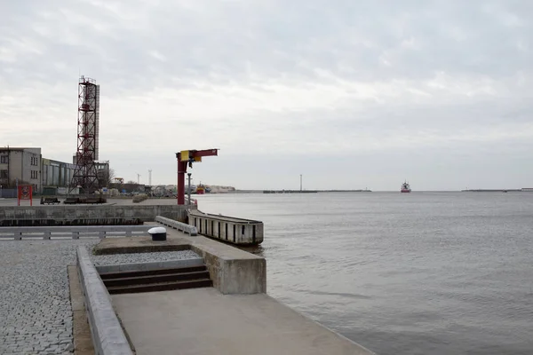 Large Ship Leaving Cargo Port Terminal Baltic Sea Ventspils Latvia — Foto Stock