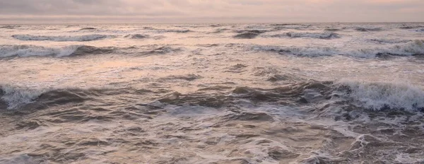 Текстура Поверхности Морской Воды Волны Пятна Шторм Мягкий Солнечный Свет — стоковое фото