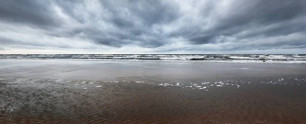 North Sea Dark Storm Clouds Winter Long Exposure Waves Water — Stock Photo, Image